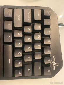 Hama uRage Gaming Keyboard - 4