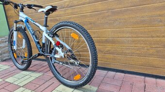 Horský bicykel značky CUBE - 4