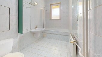100 m² Nadštandardná výmera 4-izbového bytu v Dubnici nad V - 4