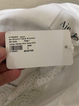Krásne elegantné svadobné šaty - 4