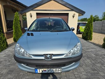 Predám Peugeot 206 1.4 benzín 118000km - 4