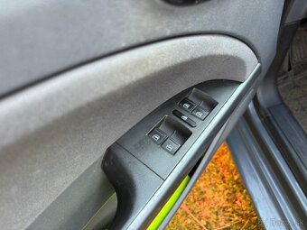 Seat Leon 1.6 TDI - 4