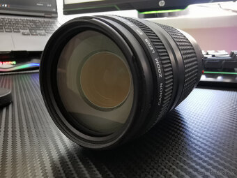 Canon EF | 75-300mm | F4.0 - 5.6 | III - 4