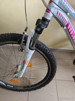 Dievčenský bicykel - 4
