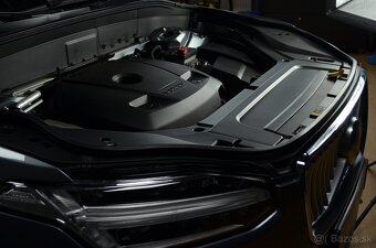 VOLVO XC90 T5 - 7miestne - 4
