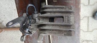 Zadne brzdove strmene octavia2 - 4