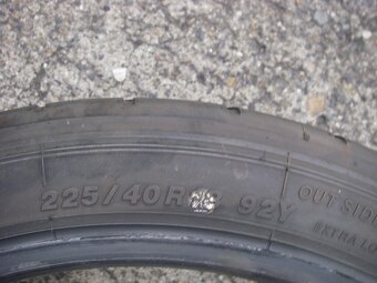 YOKOHAMA Advan A052 225/40R18 - 4