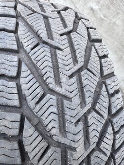 Zimné Sebring 225/45 r18 - 4