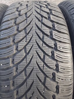 zimne 235/50 r19 - 4