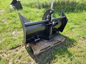 Rampovač do trojbodového predného závesu - 4