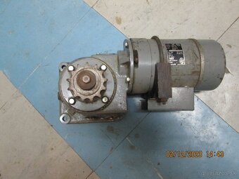 Motory s prevodovkou - 4