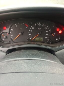 Ford FOCUS 1.8 tddi - 4