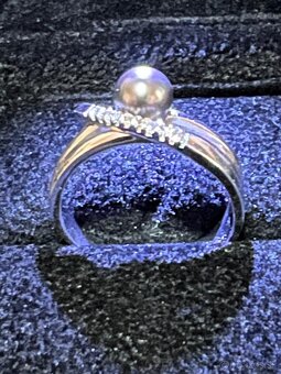 Zlatý dámsky prsteň - prstienky - 4