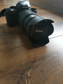 Nikon D5100 + 18-105mm - 4