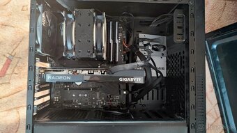 Predám herný PC, AMD Ryzen 5 5600X & RX 6600 XT - 4