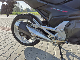 Honda NC750X DCT - 4