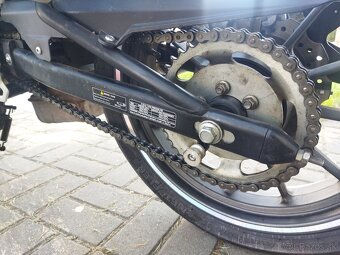 Benelli TRK 251 - 4