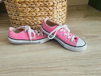 ŠTÝLOVÉ TENISKY značky CONVERSE CHUCK TAYLOR ALL STARS - 4