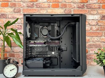 Ryzen 9 9950X\32GB\RTX 4070\SSD\1000W Zdroj - 4