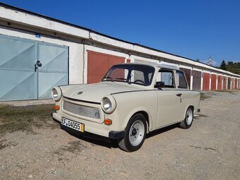 TRABANT 601 - 4