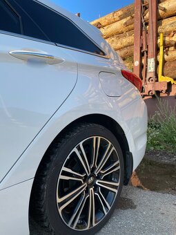 Hyundai i40 1.7crdi 104kw - 4