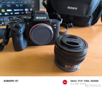 Predam Sony A7 III + objektiv Sony FE 28-60 - 4