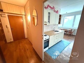 2 izb. byt s balkónom Zvolen-Tepličky prenájom - 4