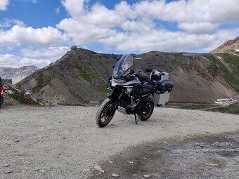 CFMOTO 800MT Touring - 4