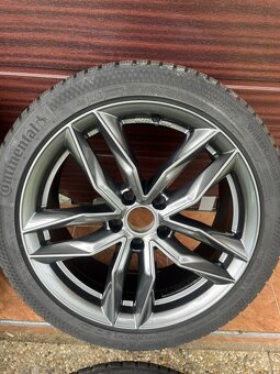 245/40 R18 - 4