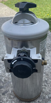 Manuálny zmäkčovač vody DVA IV12 - 4