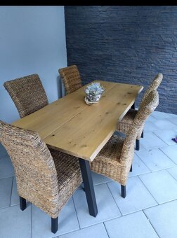 Jedálenský stôl - 4