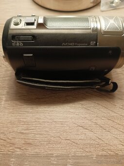 Predam Panasonic HC V720 Full HD - 4