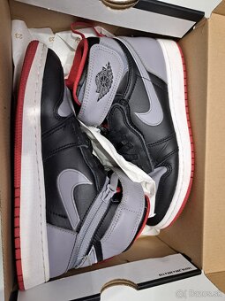 Tenisky Air Jordan 1MID - nové 2xpoužité  (veľkosť 38 - 5,5) - 4