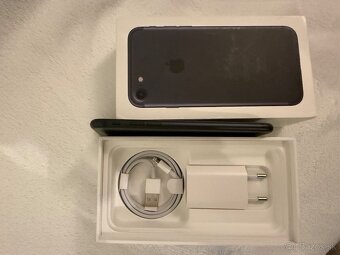Apple iPhone 7 128 GB - 4
