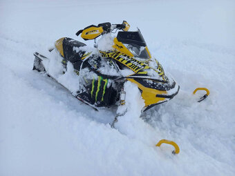 Ski-Doo 600 RS - 4
