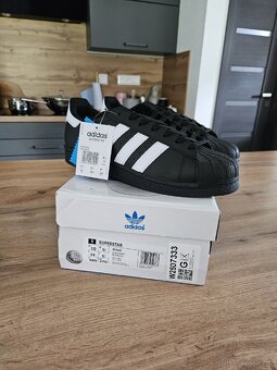 Adidas Superstar - 4