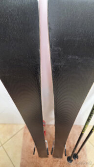 Detské lyže Atomic 130cm + palice 110cm - 4