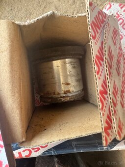 Predám diely na Felícia - 4