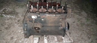 Blok motora zetor crystal 10145 - 4