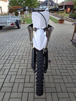 Predám Yamaha YZF 250 - 4