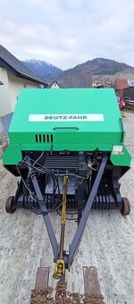 Balíkovač Deutz Fahr MP 121 - 4