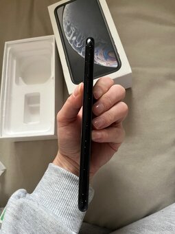 iphone Xr - 4