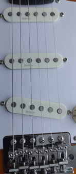 Fender - 4