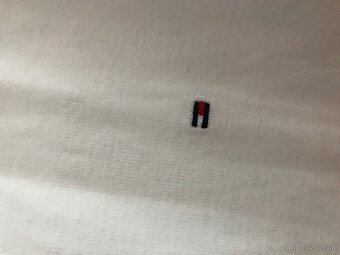 TOMMY HILFIGER originál white pánske tricko XL - 4