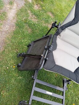 Predám kreslo Korum chair deluxe - 4