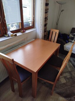 Jedálenský stôl a 4 stoličky - 4