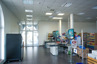 Obchodný priestor na prenájom v centre Lučenca - 4