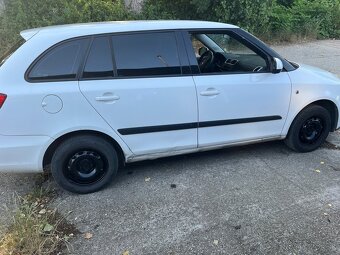 Skoda Fabia kombi 1.4 benzin - 4