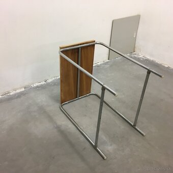 Retro kovovy stolik trubkovy nabytok Slezak - 4