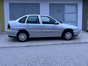 Volkswagen Polo Classic - 4